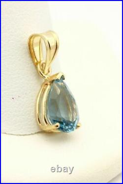 Vintage 3.50 Carat Natural Blue Topaz Yellow Gold Plated Silver Pendant